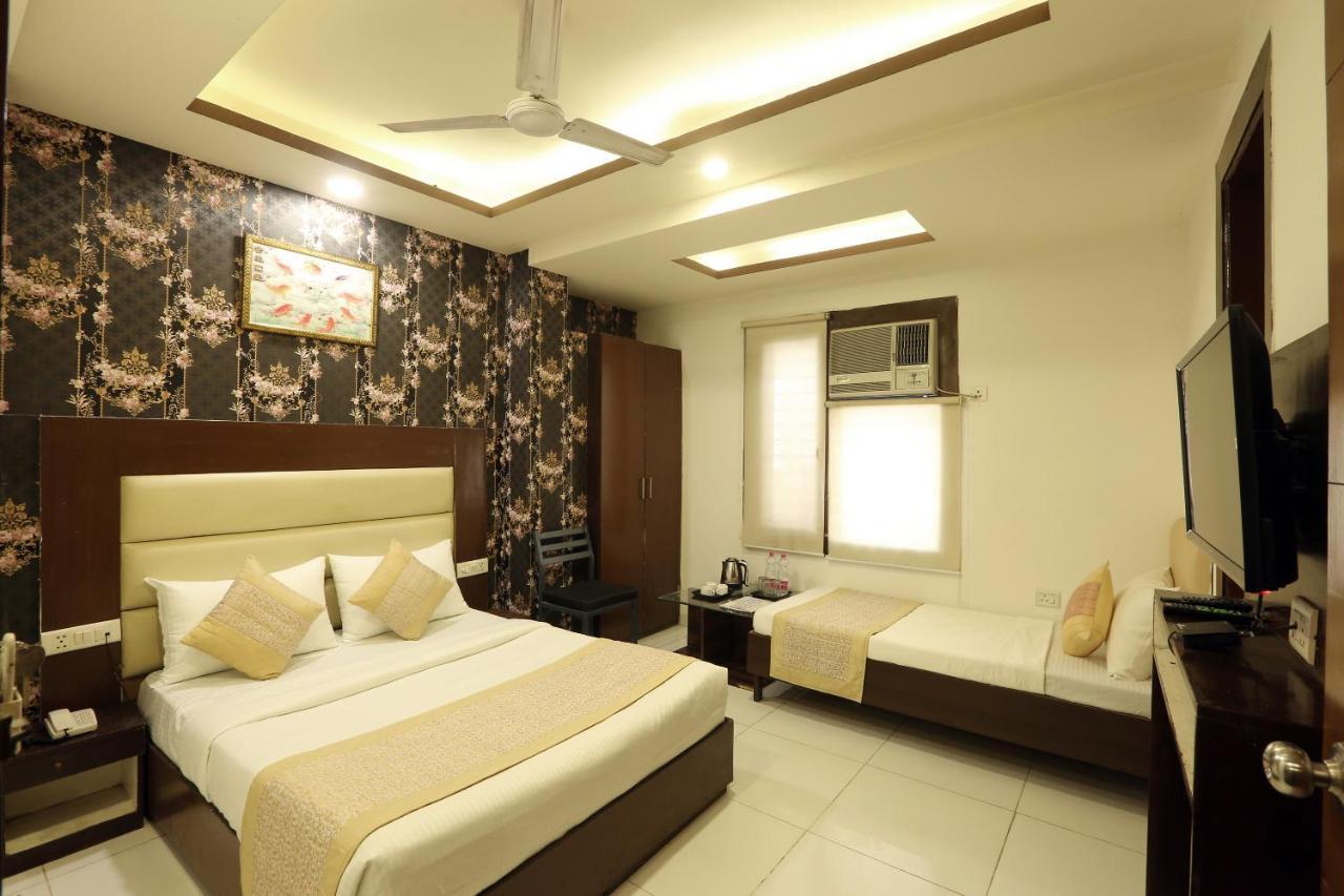 Hotel Qualia Suites At Delhi Airport New Delhi Eksteriør bilde